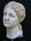 Preview: Aphrodite von Melos - Venus von Milo, 19 cm, 1,4 kg, schwarzer Marmorsockel