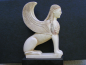 Preview: Sphinx von Naxos, 23 cm hoch, 14 cm breit, 1,6 kg, schwarzer Marmorsockel