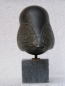 Preview: Eulenreplik, Symbol der Göttin Athena, 11 cm, 400 g, schwarzer Kunstmarmorsockel