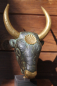 Bulle mykenisch, Stierkopf-Rhyton, 24,2 cm, 0,6 kg,  schwarzer Kunstmarmorsockel