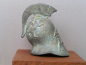 Kampfhelm korinthisch mit Lophos, Pegasus und Eule, 13,4 cm, 480 g