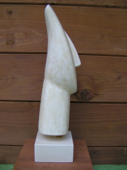 Idol von der Kykladeninsel Amorgos, 30 cm, 1,6 kg, beiger Kunstmarmorsockel