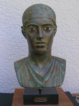 Charioteer of Delphi, replica bust, 27 cm, 1,9 kg