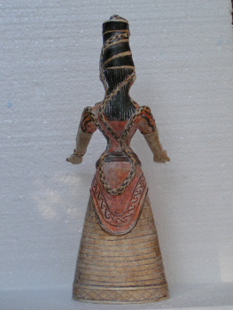 Snake goddess from the palace in Knossos, 30 cm, 1,5 kg