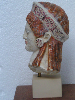 Kore head replica, 21 cm, 1 kg, hand coloured, beige artificial marble base