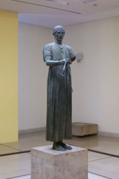 Großstatue Großbronze Wagenlenker von Delphi, 1,91 m Größe