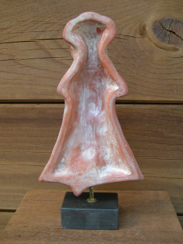 Nike-Idol in Form einer Tanagra, 18,5 cm, 200 g
