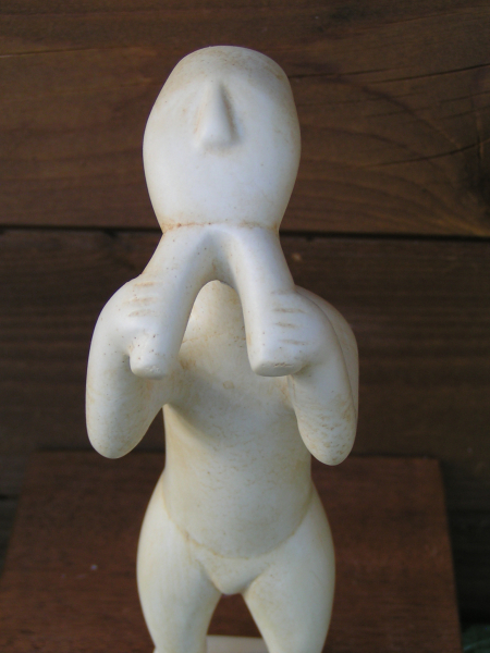 Aulos Player Flute Player No 3910 from Cyclades, 23 cm, 1 kg