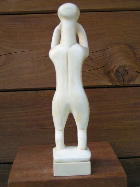 Aulos-Spieler von den Kykladen, 23 cm, 1 kg, beiger Kunstmarmorsockel