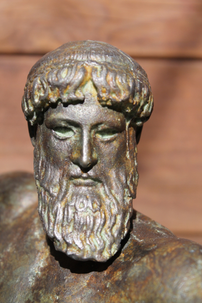 Poseidon von Artemision-Statue
