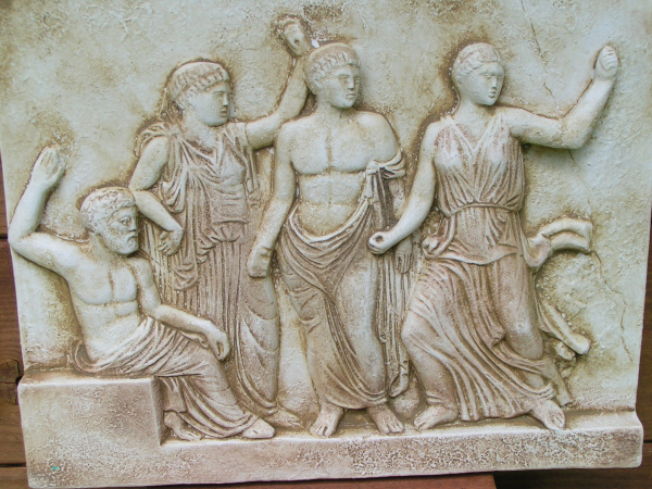 Goetterrelief (Zeus, Leto, Apollon, Artemis), 23 cm x 28 cm, 2,3 kg, zum Aufhängen