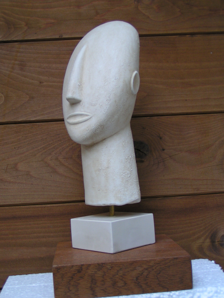 Kykladenidol Frauenkopf 30 cm, 1,6 kg, beiger Kunstmarmorsockel