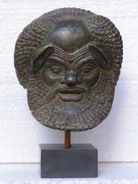 Satyr- oder Silenhaupt, 20 cm, 1,1 kg, schwarzer Kunstmarmorsockel