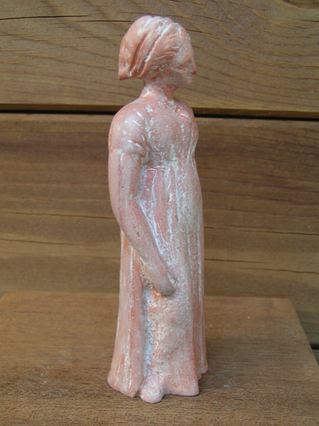 Tanagra mit dorischem Chiton und Maschalister, 14 cm, Terrakotta