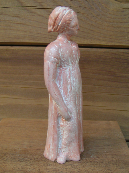 Tanagra with Chiton and Maschalister, 14 cm