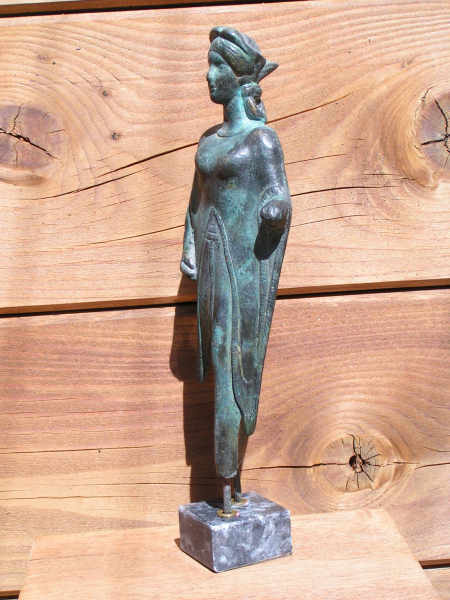 Artemis-Bronzestatue von Dodona 21 cm, 750 g, schwarzer Marmorsockel