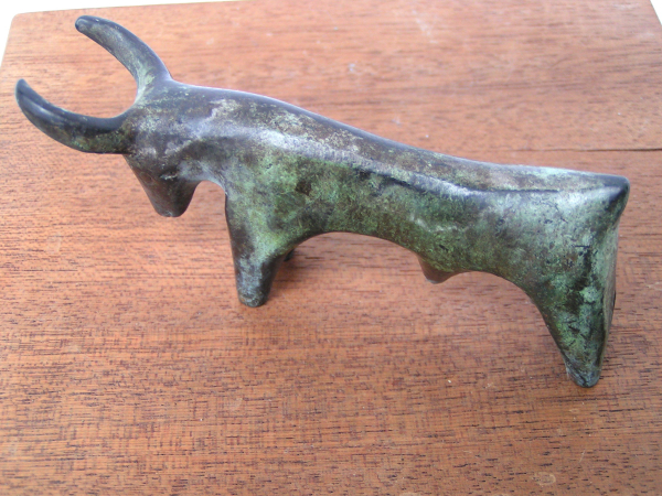 Bull bronze, Tauroktonie, Museum Olympia, 10,2 cm length, high 4,4 cm, 300 g cm,