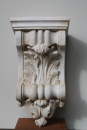 Large wall bracket with leaf ornaments and volute curls