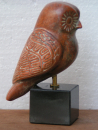 Eule, Symbol der Göttin Athena, 10 cm, 300 g, schwarzer Kunstmarmorsockel